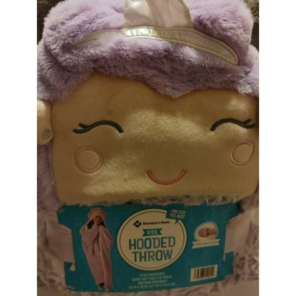 Other - Member's Mark Kids Hooded 50" x 40" Faux Fur Throw Blanket